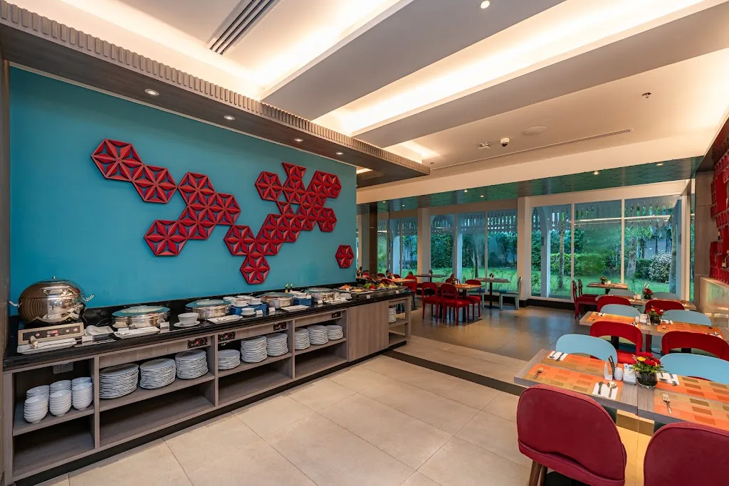 Ibis Styles Phuket Phokeethra hotel photo