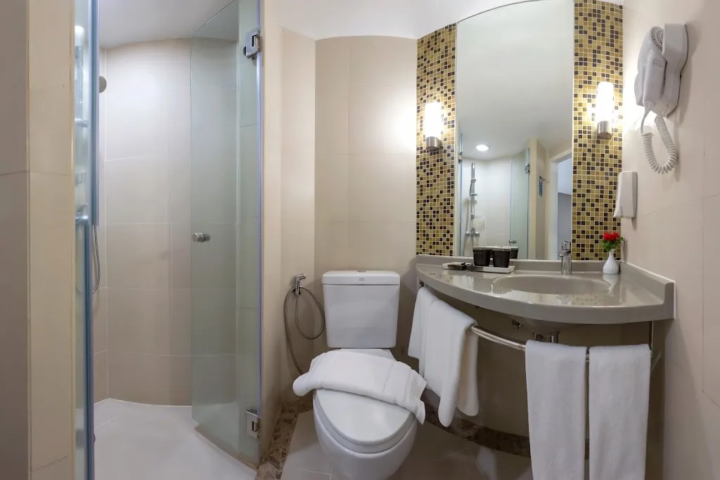 Ibis Phuket Patong hotel photo