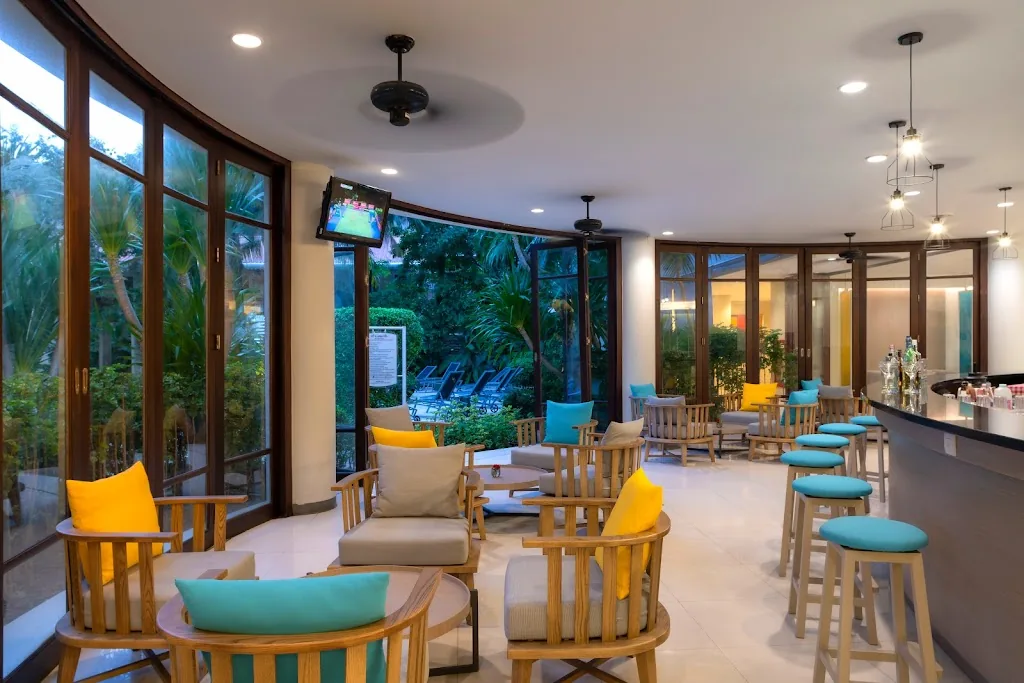 Ibis Phuket Patong hotel photo