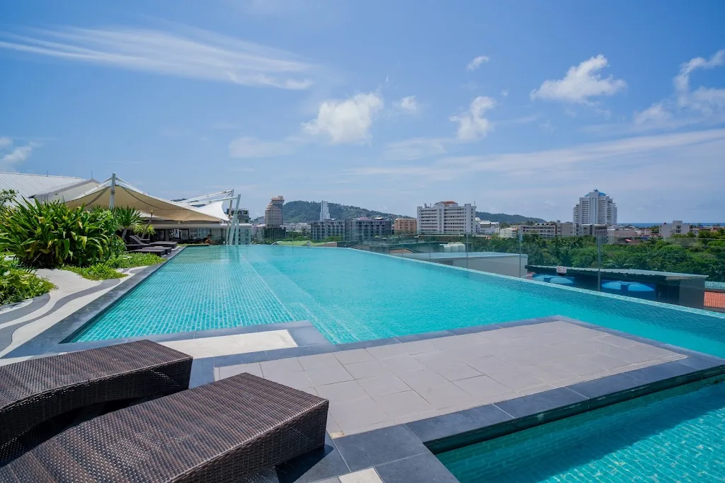 Mercure Phuket Patong Journeyhub hotel photo