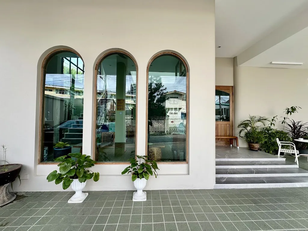 Alleyhill Phuket hotel photo