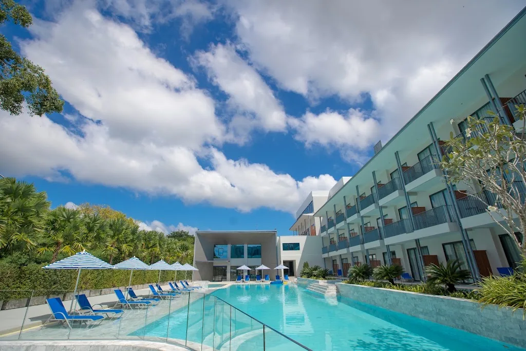 Seabed Grand Hotel Phuket hotel photo