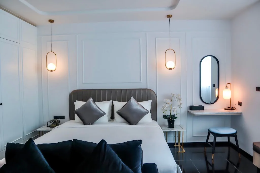 Ratri Hotel Phuket Old Town hotel photo