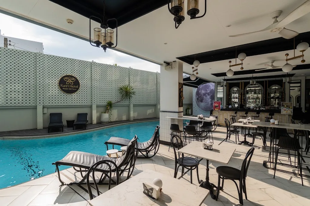 Ratri Hotel Phuket Old Town hotel photo
