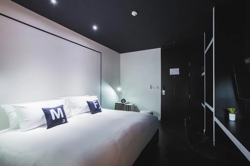 Blu Monkey Hub & Hotel Phuket hotel photo